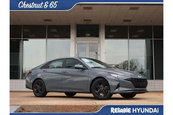 $18889 : Hyundai ELANTRA 2022 SEL 4dr image 2