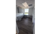 $900 : Coercial suite for rent thumbnail