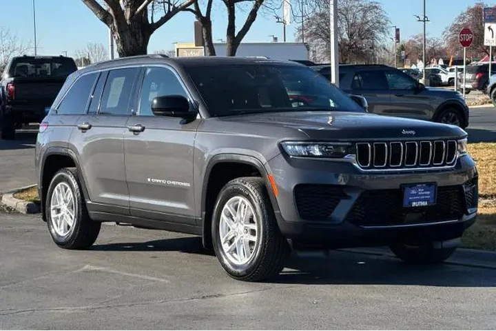 $32995 : Jeep Grand Cherokee 2025 4x4 image 9