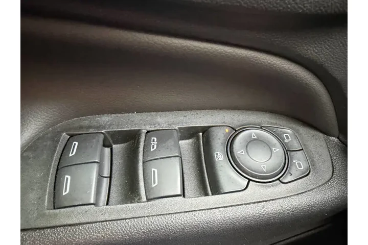 $1 : 2021 Equinox LT image 7