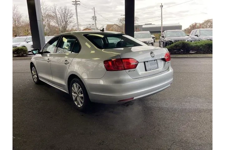 Volkswagen Jetta 2013 SE PZE image 7