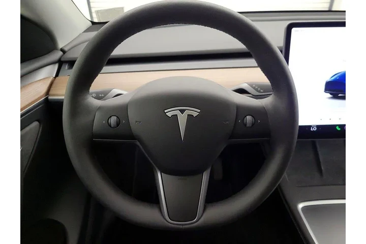 $37998 : Tesla Model Y 2024 Long Rang image 10