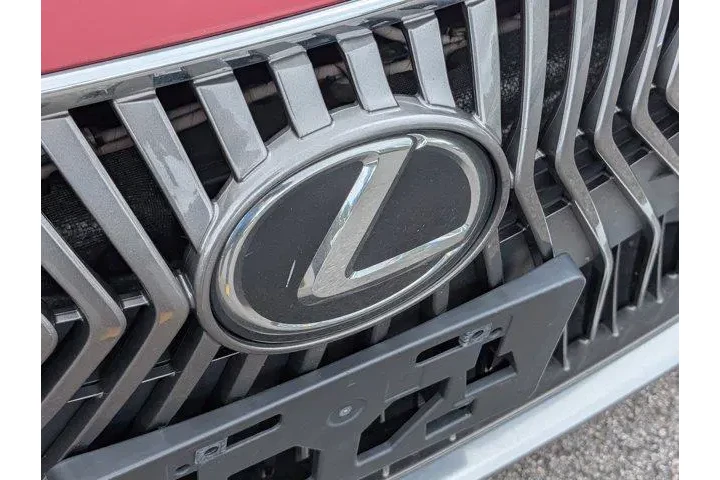 $31999 : Lexus ES 350 2019 F SPORT 4d image 5