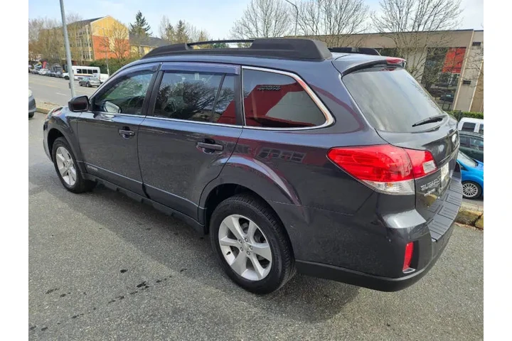$7999 : 2013 Outback 2.5i Premium image 6