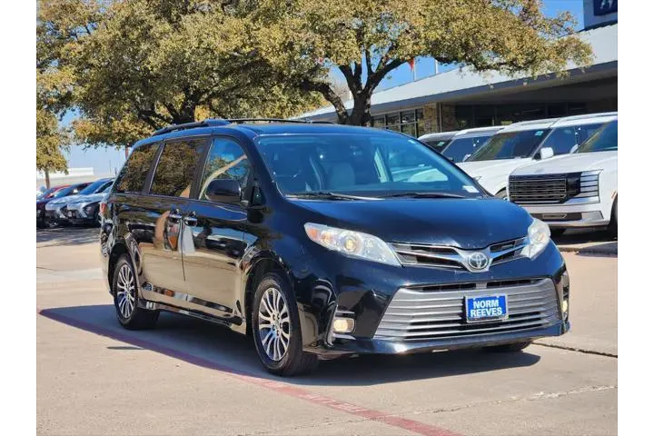$23400 : Toyota Sienna 2018 XLE 8-Pas image 3