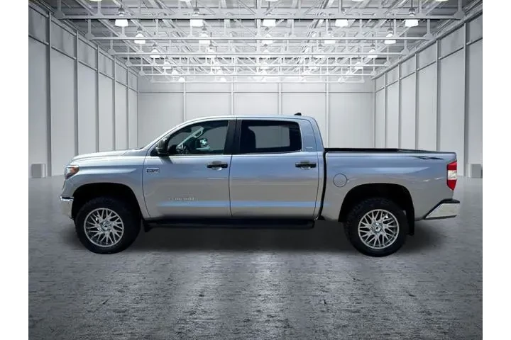 $39999 : Toyota Tundra 2020 4x4 SR5 4 image 4