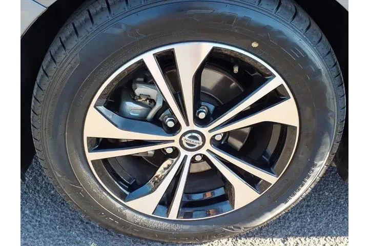 $17599 : Nissan Sentra 2023 SV 4dr Se image 9