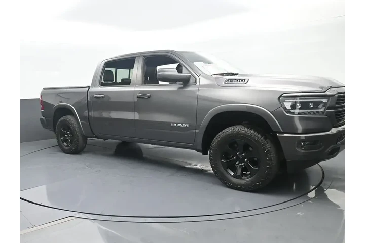 $28991 : Ram 1500 2020 4x2 Laramie 4d image 8