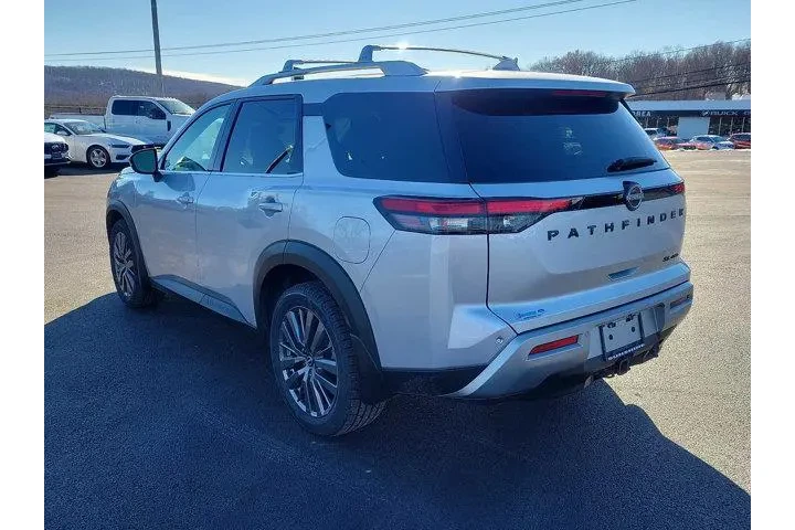 $25200 : Nissan Pathfinder 2022 AWD S image 4
