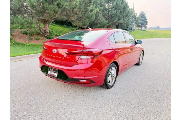 $9990 : 2019 Elantra SEL image 6