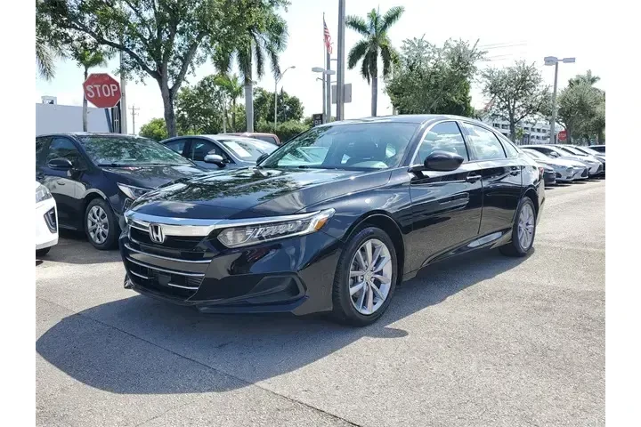 $18990 : Honda Accord 2022 LX 4dr Sed image 3