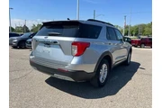 $26688 : Ford Explorer 2021 AWD XLT 4 thumbnail