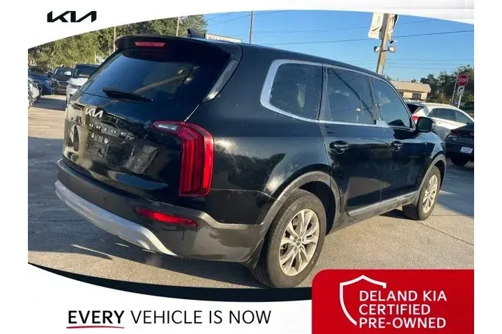 $24676 : Kia Telluride 2022 LX 4dr SU image 5