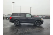 $39988 : Ford Expedition 2022 4x4 XLT thumbnail