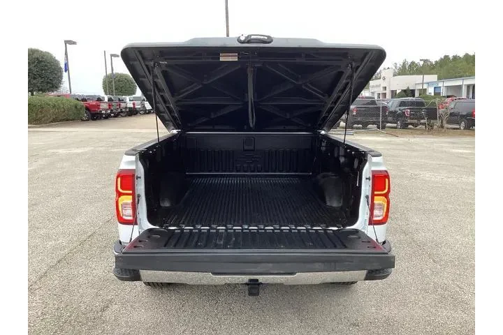 $31626 : Chevrolet Silverado 1500 201 image 10