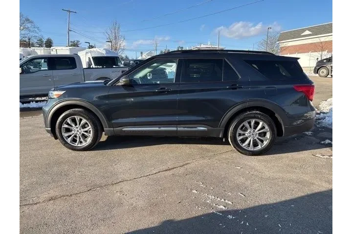 $33995 : Ford Explorer 2024 AWD XLT 4 image 6