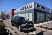 Ram 1500 Classic 2024 4x2 SL en Long Island