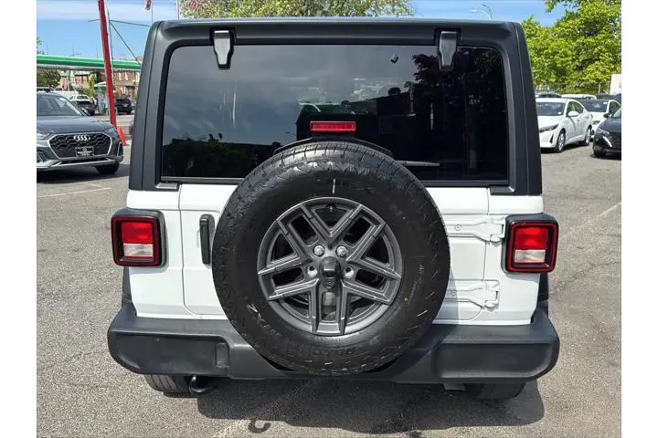 $33490 : Jeep Wrangler 2025 4x4 Sport image 7