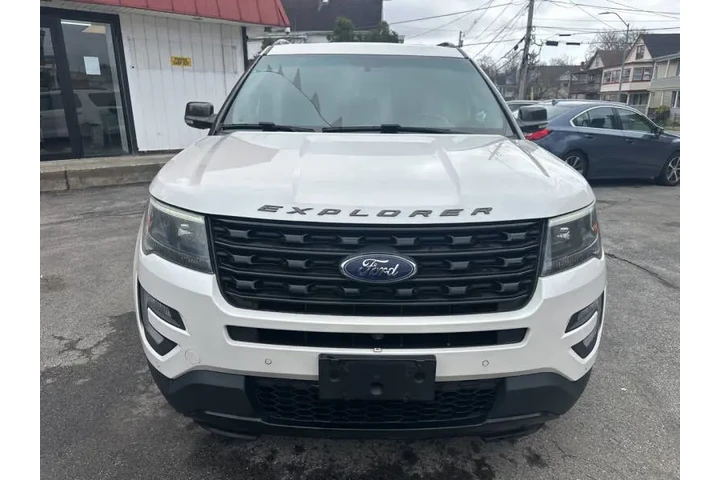 $13995 : 2016 Explorer Sport image 8