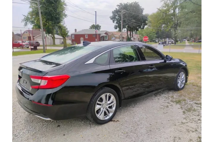 $1 : 2020 Accord LX image 7