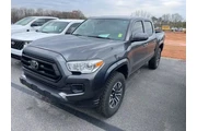Toyota Tacoma 2021 4x4 SR5 V en Atlanta