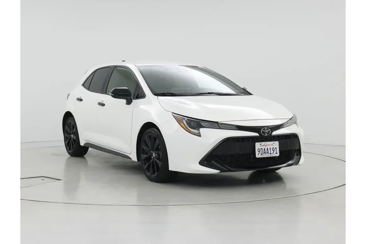 $23998 : Toyota Corolla Hatchback 202 image 1