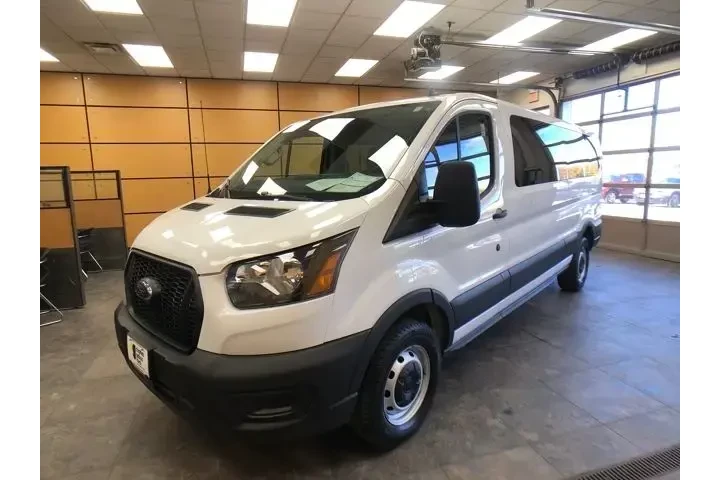 $38942 : Ford Transit 2023 350 XLT 3d image 3