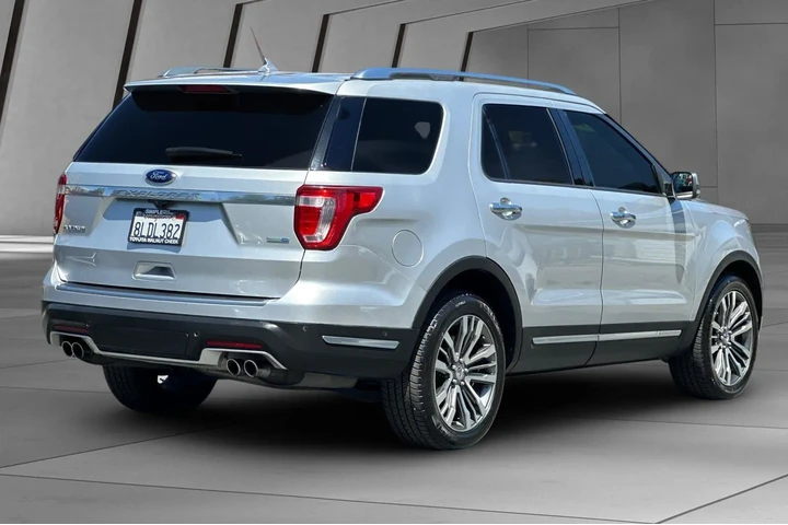 $22900 : Ford Explorer 2019 AWD Plati image 4