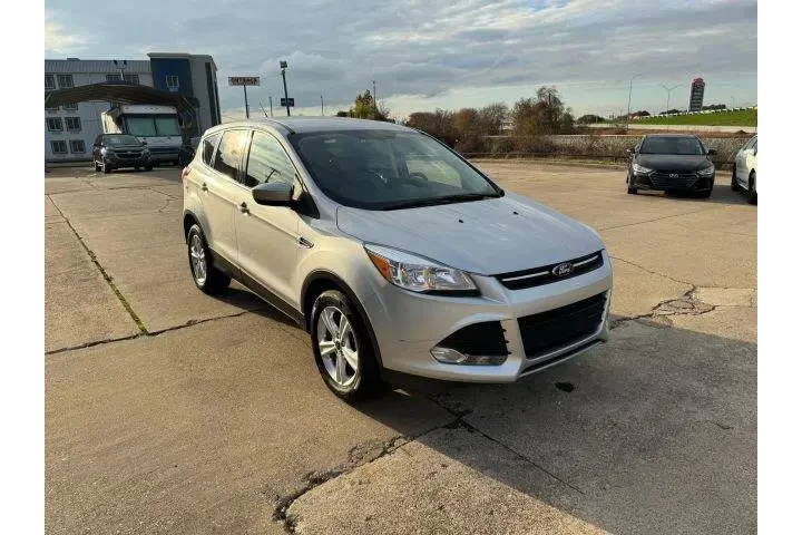 $8900 : Ford Escape 2016 SE 4dr SUV image 7