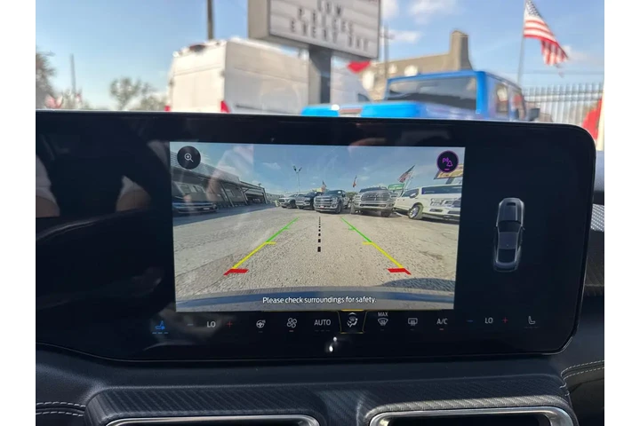 2024 Mustang GT Premium Coupe image 10