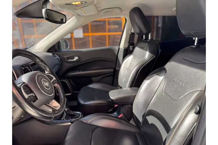 $11990 : 2019 JEEP COMPASS image 10