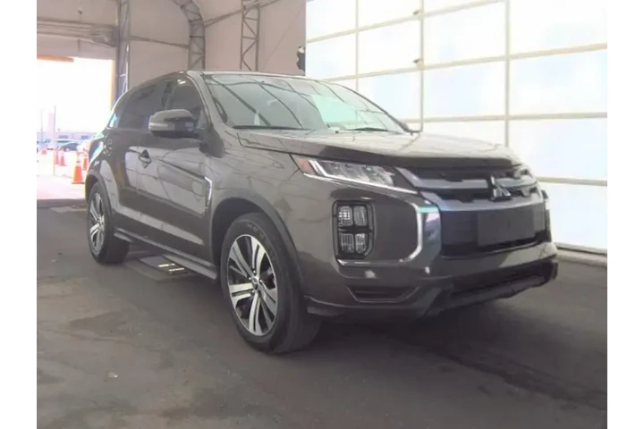 $16690 : Mitsubishi Outlander Sport 2 image 4