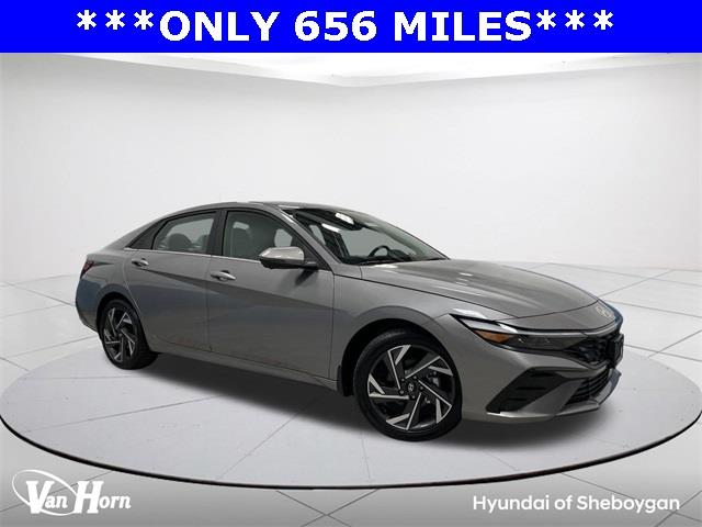 $22374 : Pre-Owned 2024 Elantra Limited image 1