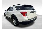 $30171 : Ford Explorer 2022 AWD XLT 4 thumbnail