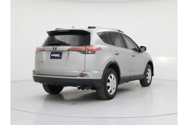 $16998 : Toyota RAV4 2017 LE 4dr SUV image 8