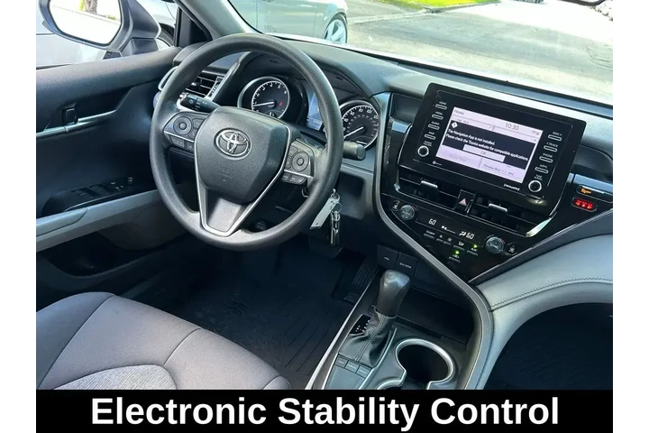 $19996 : Toyota Camry 2023 LE 4dr Sed image 10