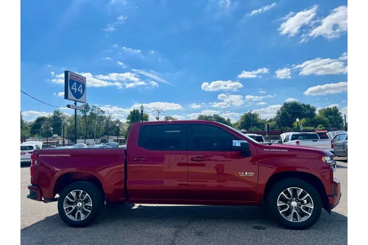 2019 Silverado 1500 LT Crew C image 8