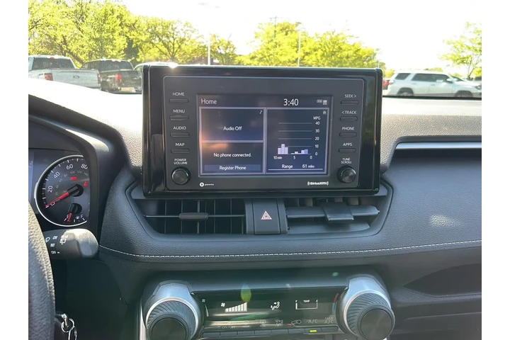$27296 : Gold Certified 2020 RAV4 LE image 3