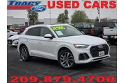 Audi Q5 2024 AWD quattro S l en Modesto