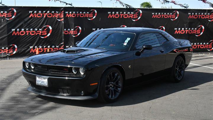 $35987 : Challenger R/T Scat Pack image 3