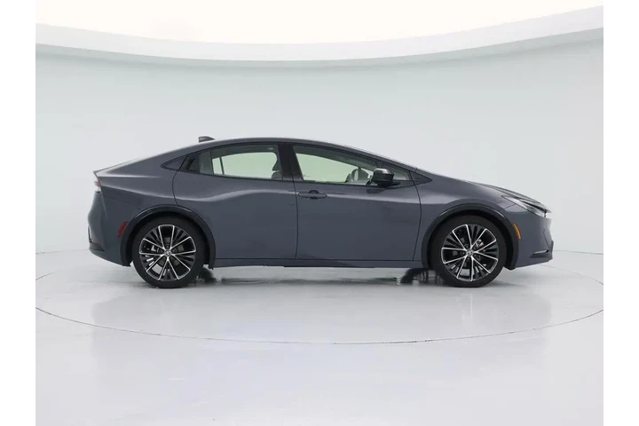 $30998 : Toyota Prius 2024 XLE 4dr Ha image 7