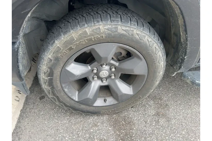 $30982 : Ram 1500 2020 4x4 Lone Star image 9