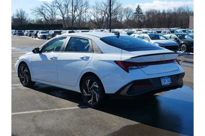 $25500 : Hyundai ELANTRA Hybrid 2025 image 5