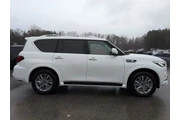 $40000 : INFINITI QX80 2023 AWD Luxe thumbnail