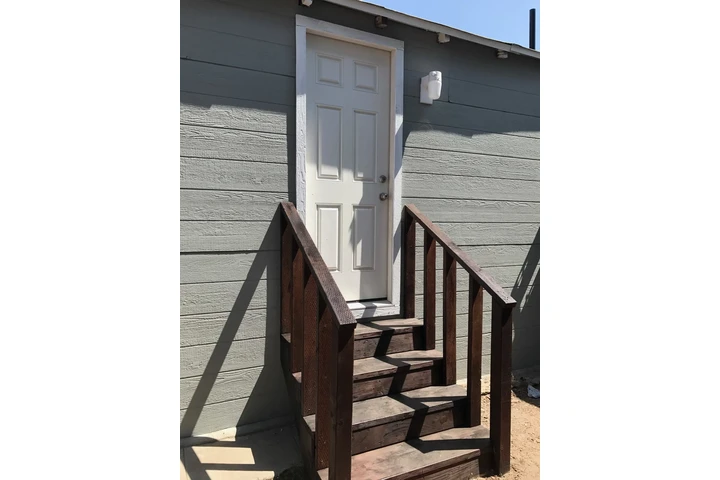 $1000 : Se renta cuarto image 3