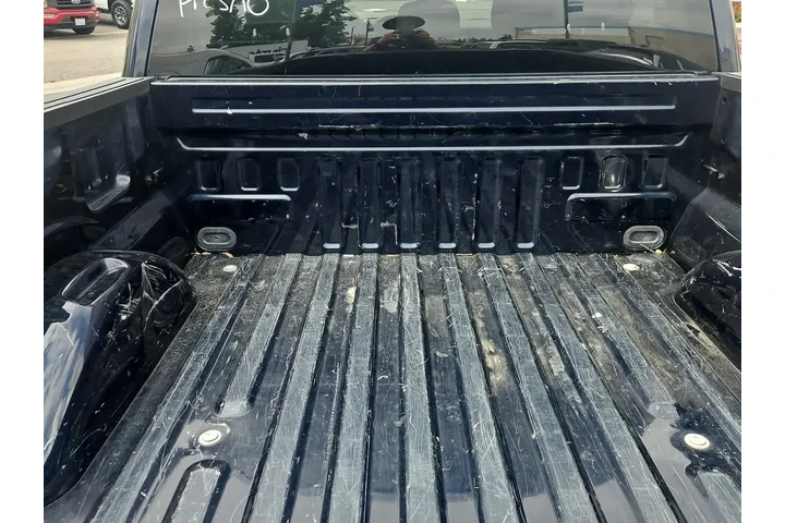 $31000 : Ford F-150 2023 4x2 XL 4dr S image 9