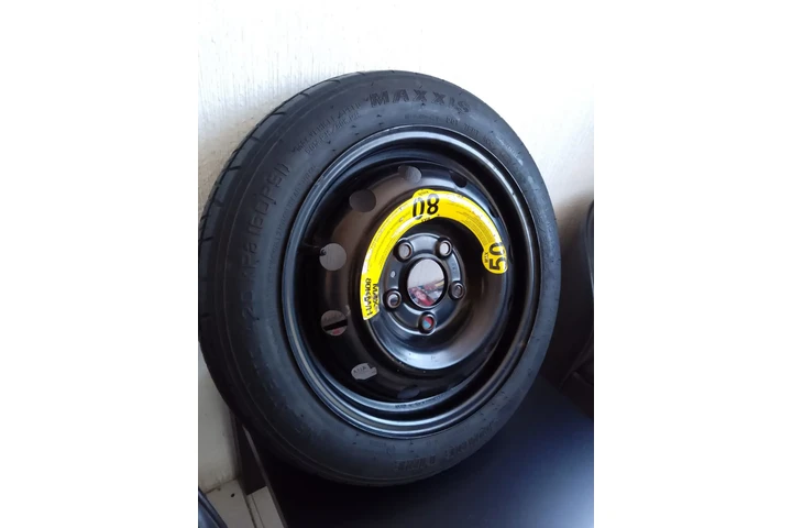 $800 : LLANTA DE REFACCIÓN NUEVA R 15 image 3