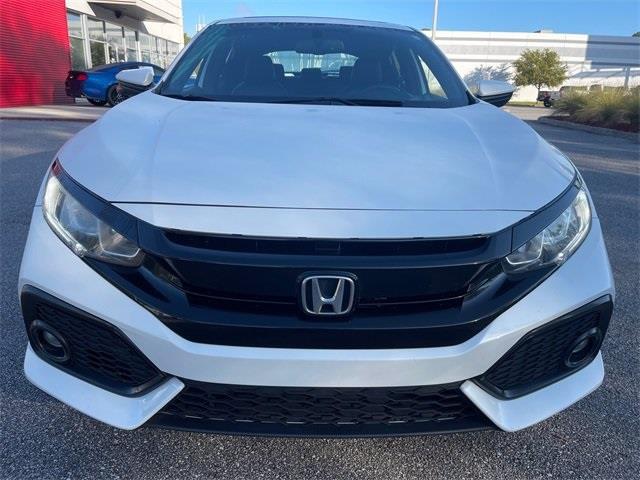 $13000 : 2017 Honda Civic EXL Hatchback image 1