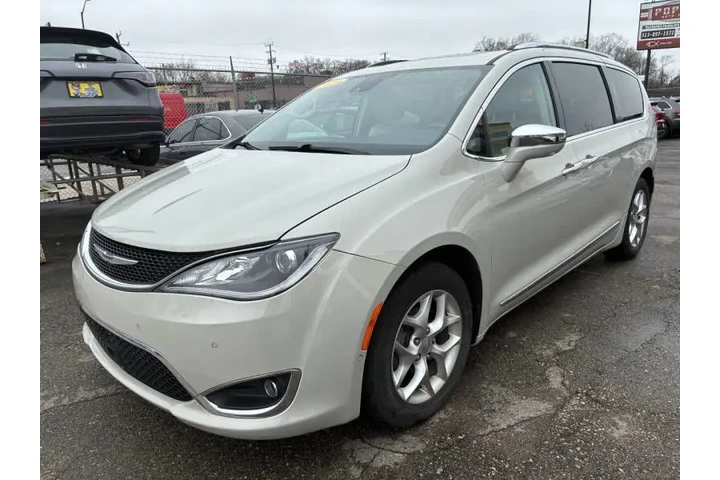 2020 Pacifica Limited image 5