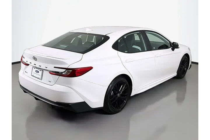 $25799 : Toyota Camry 2025 SE 4dr Sed image 8